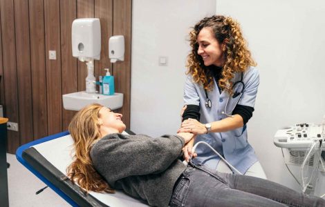 rsz_ultrasound-exam-with-compassionate-care-2024-02-29-21-46-28-utc1